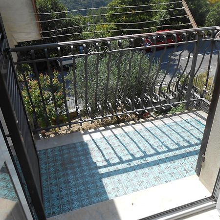 La Mansardina Apartment Vezzi Portio Exterior foto