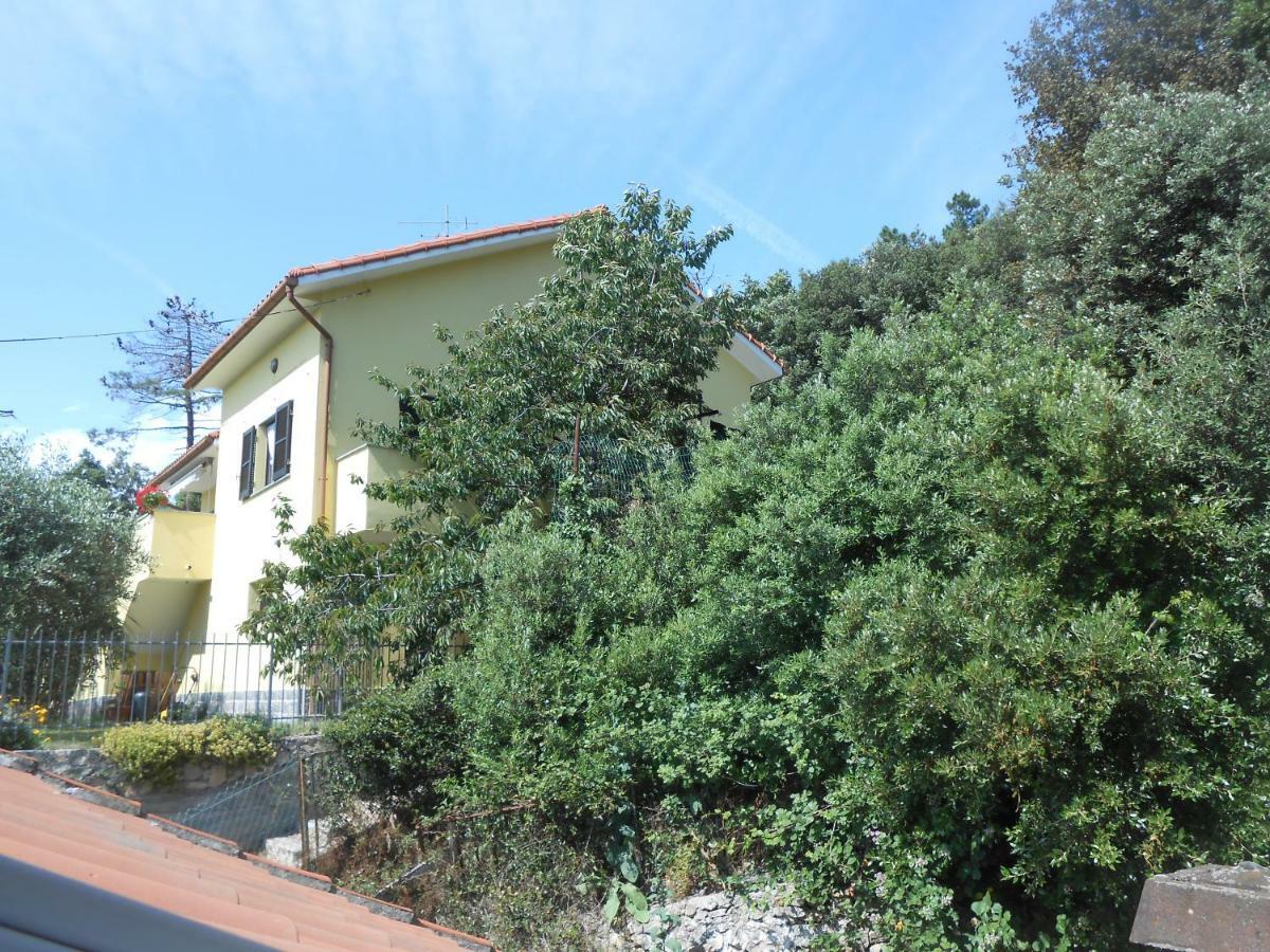 La Mansardina Apartment Vezzi Portio Exterior foto