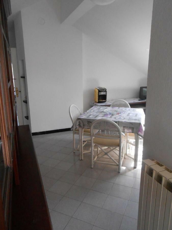 La Mansardina Apartment Vezzi Portio Exterior foto